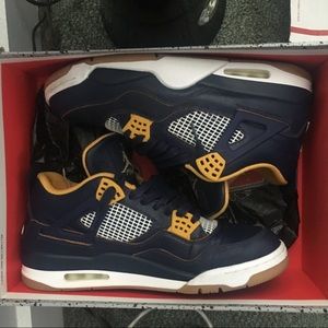 Jordan 4 “Dunk from Above”